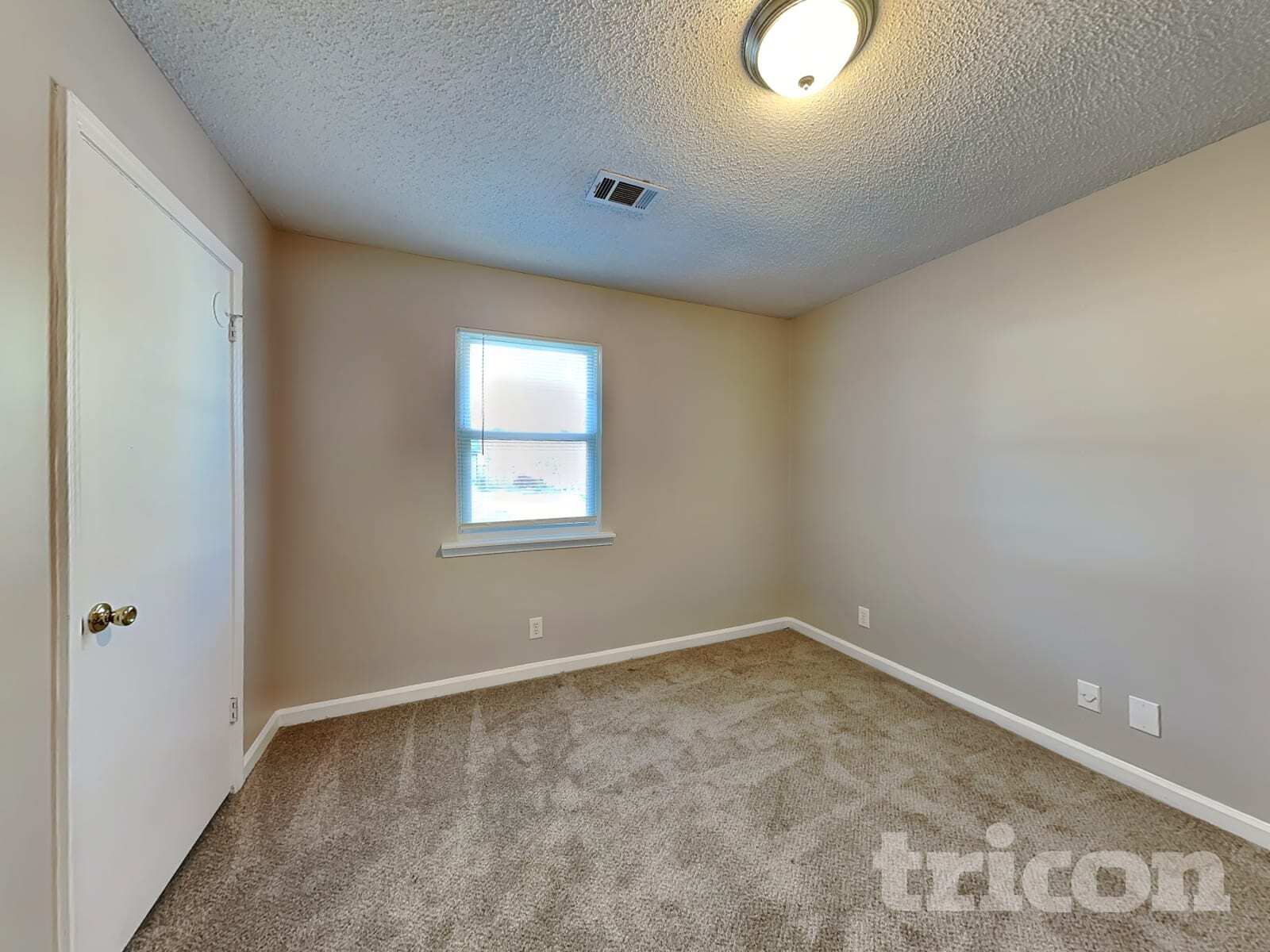 Building Photo - 2914 Sagemont Pl