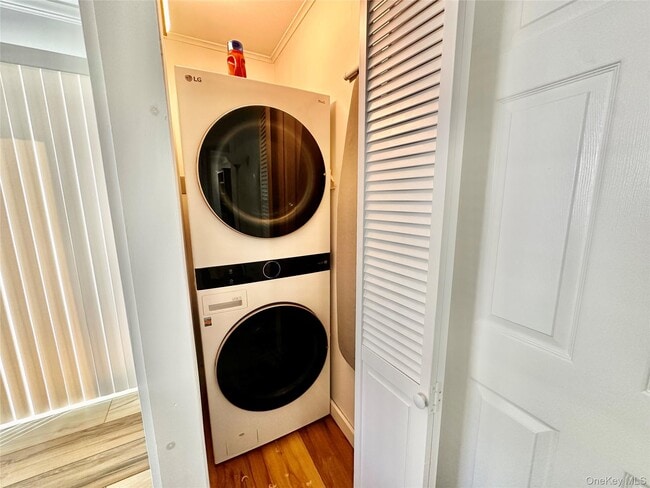 Building Photo - 16 Osceola Ln