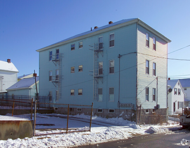 Building Photo - 119-121 Tremont St