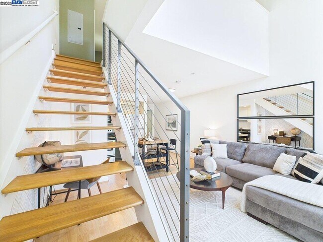 Building Photo - 485 W MacArthur Blvd