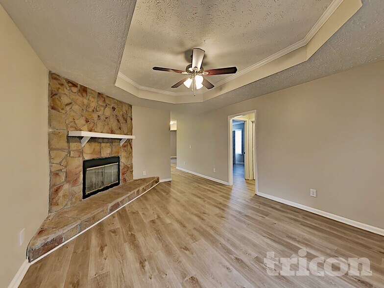 Building Photo - 102 Natchez Ct S