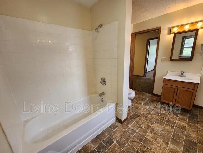 Building Photo - 2601 N 58th St