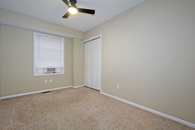 Building Photo - *$1,000 OFF Monthly Rent Through Summer!* Renovated 5-BR, 2-BA