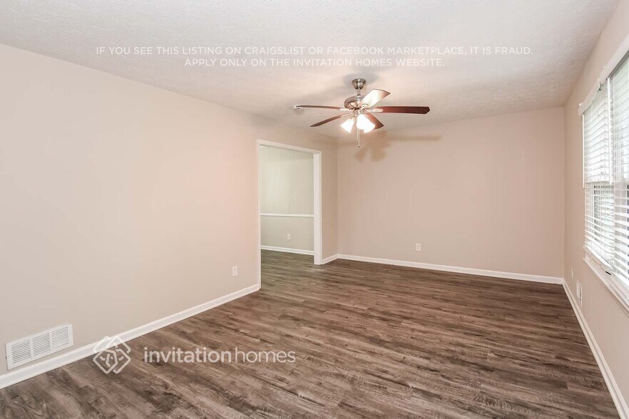 Building Photo - 981 Flagg Way NW