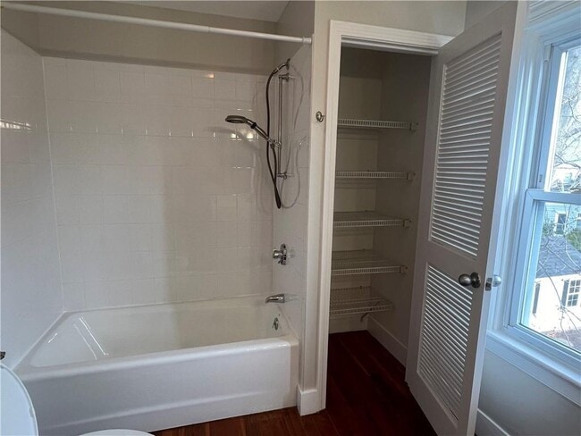 Building Photo - 109 1/2 Second St