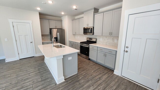 Building Photo - Simpsonville/Greenville- Alston Chase - BR...