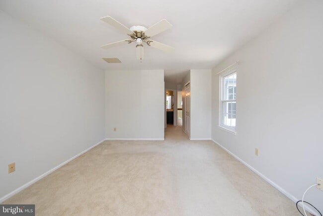 Building Photo - 178 Kettlebrook Dr
