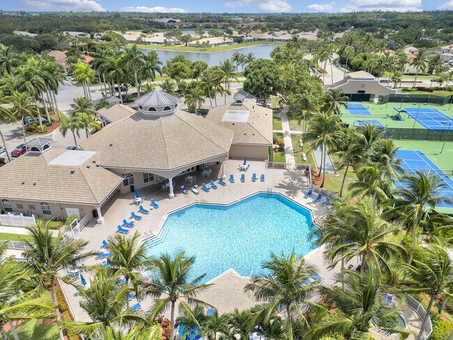 Building Photo - 8345 Pine Ln