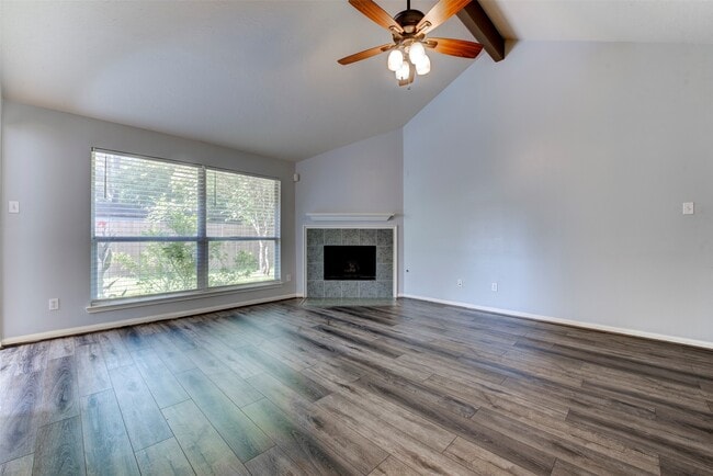 Building Photo - 6411 Silver Shade Dr