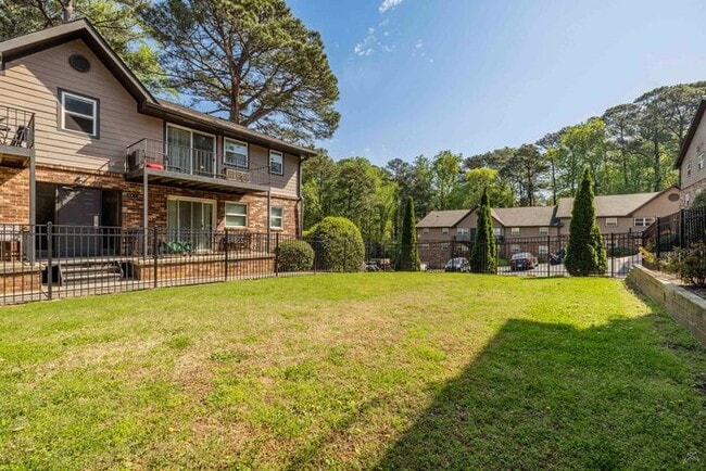 Building Photo - Spacious 1-Bedroom Living Near Emory & Toco Hills | 672 SF