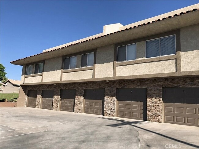 Building Photo - 79740 Ave 42