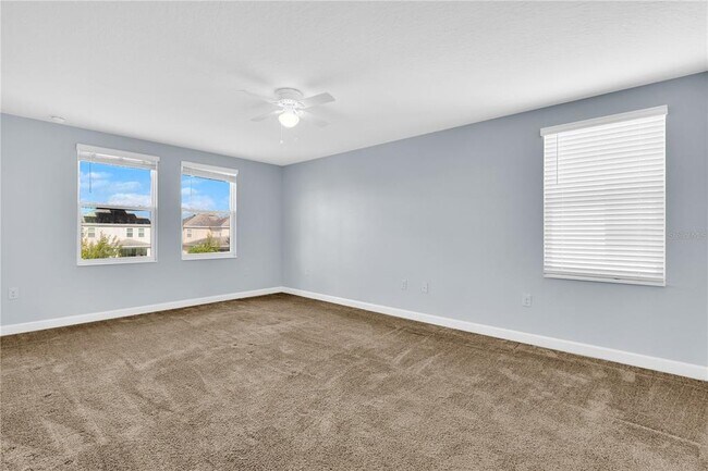 Building Photo - 12111 Imaginary Way