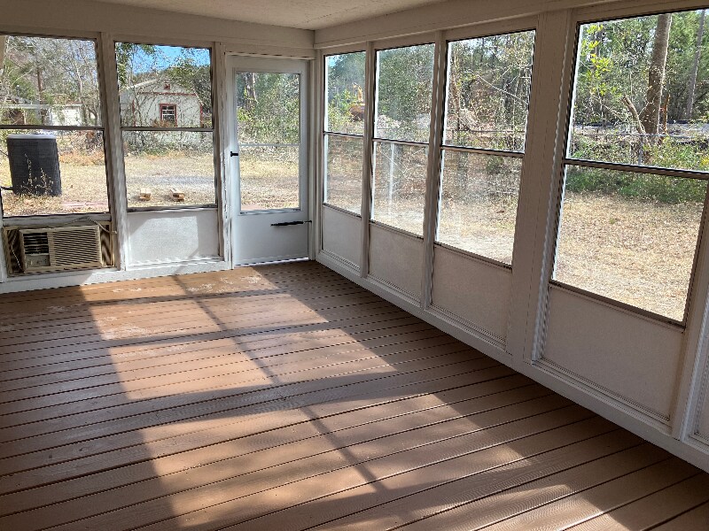 Building Photo - 225 Antoinette Dr