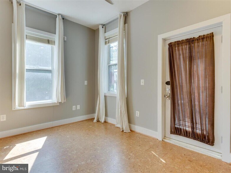 Building Photo - 500 M St NW