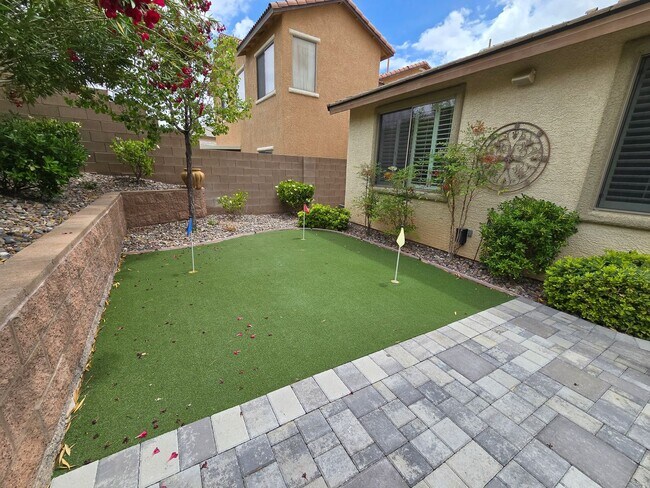 Building Photo - Unique Summerlin Home!