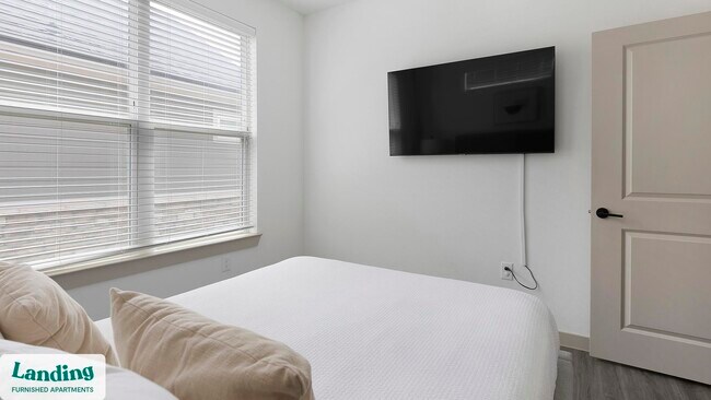 Building Photo - 8220 Horseman Rd