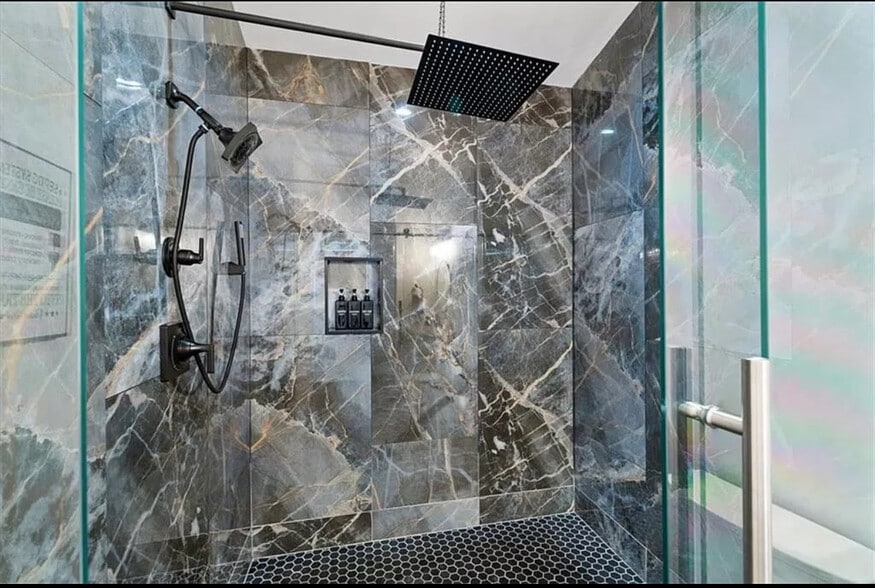 Building Photo - 22 Deer Path