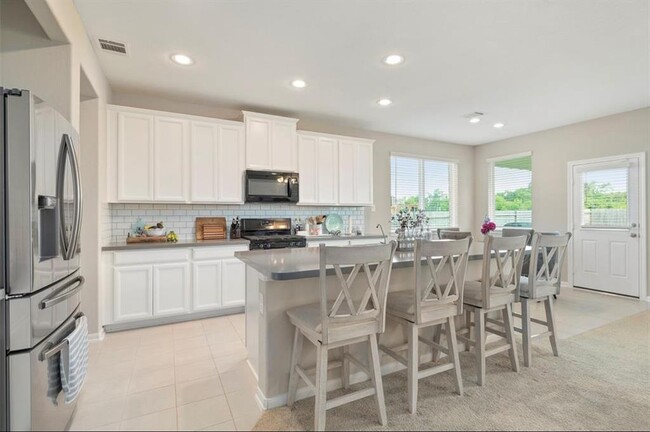 Building Photo - 17639 Cypress Hilltop Wy