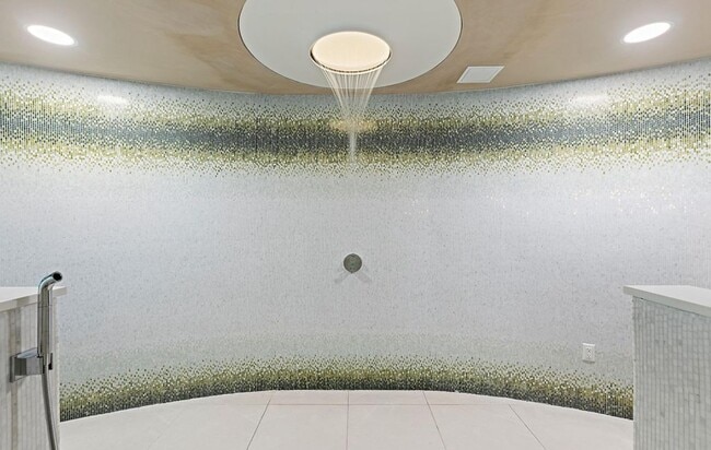 Building Photo - 8701 Churchill Rd