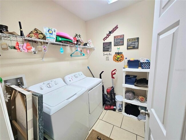 Building Photo - 343 Ardmore St