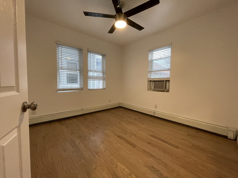 Building Photo - 101 Florida St