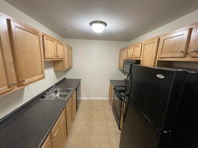 Building Photo - 20 Sentinel Court