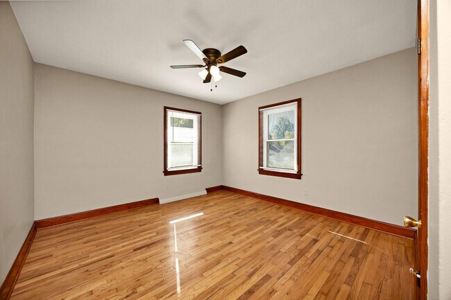 Building Photo - 414 Churchill Ct