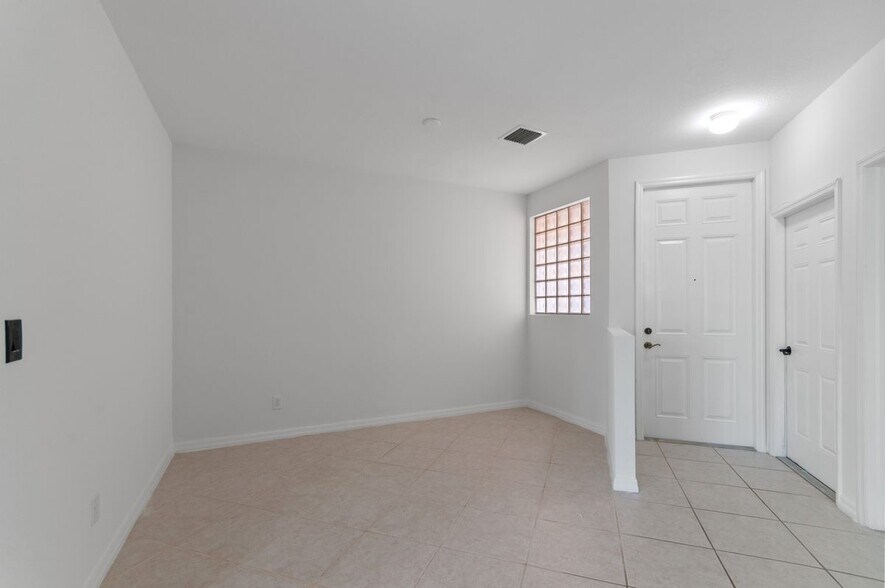 Building Photo - 3846 Cherrybrook Loop