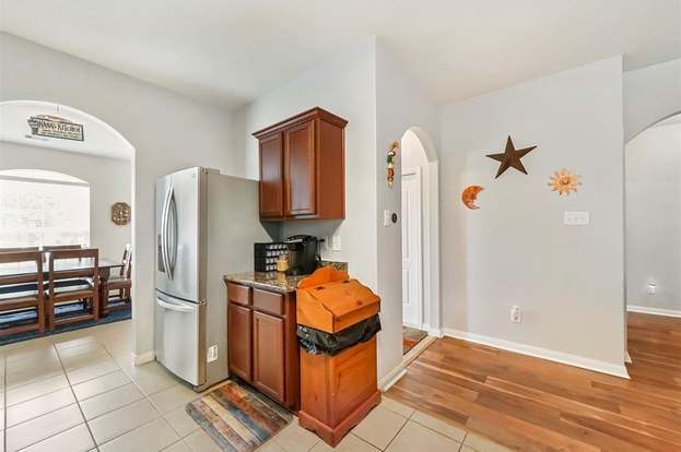 Building Photo - 5114 Harbor Palm Dr