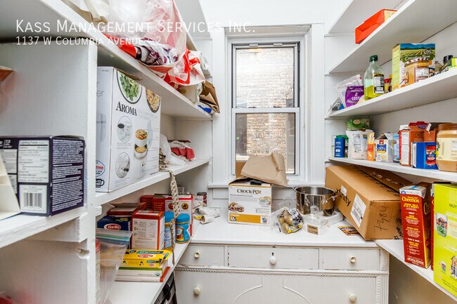 Building Photo - 1137 W Columbia Ave