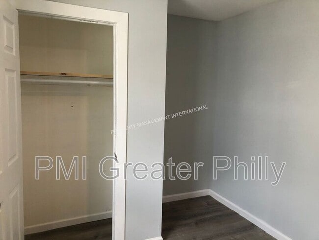 Building Photo - 4208 Westminster Ave