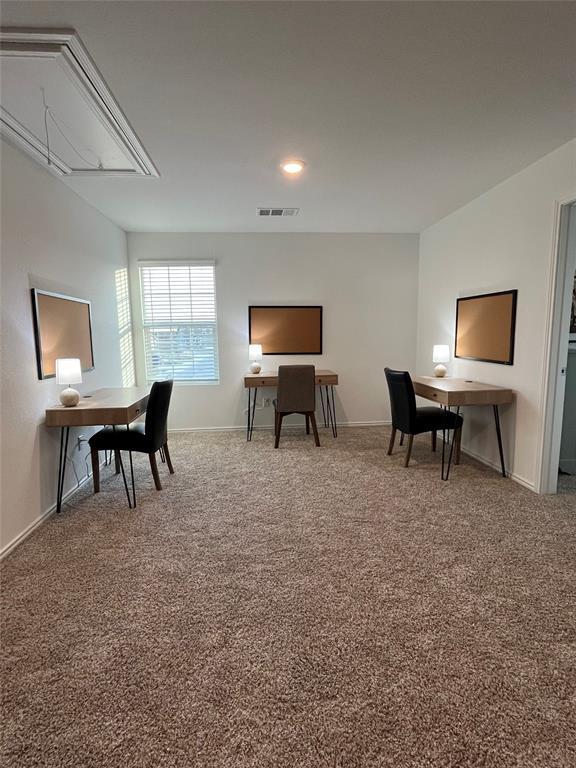 Building Photo - 1200 Rio Frio Ln