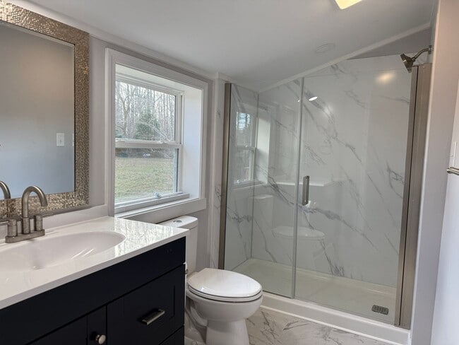 Building Photo - Renovated 3 bedroom 2 bathroom home with large yard