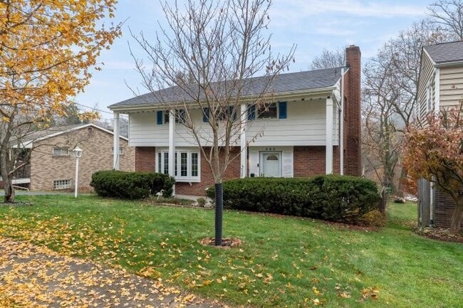 Building Photo - 485 Milbeth Dr