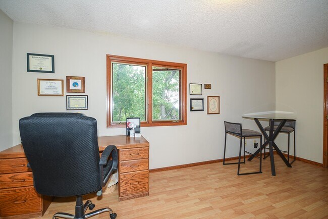 Building Photo - 2642 SCLLC