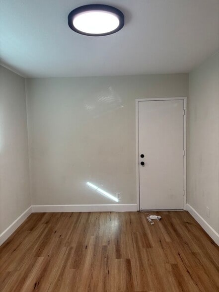 Building Photo - 4717 168th St