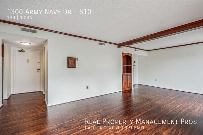 Building Photo - 1300 Army Navy Dr