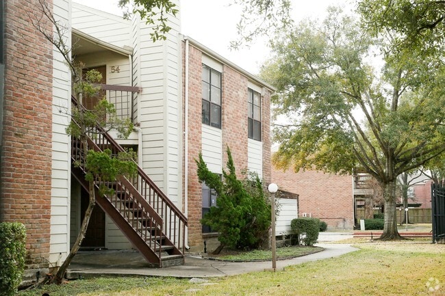 Building Photo - The Park on Cambridge