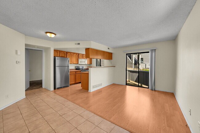 Building Photo - $1,140.95 with $300 Off The First Month's Rent, 1 Bed, 1 Bath, Condo in Thornton with Washer and ...