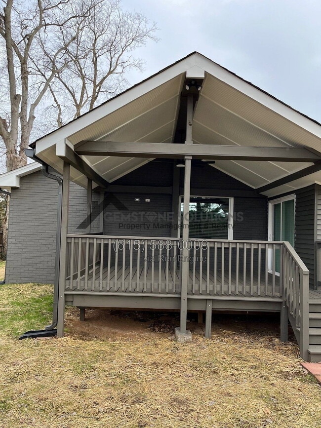 Building Photo - 217 Oxford Dr