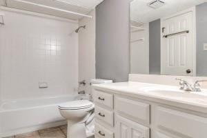 Building Photo - 5200 Martel Ave