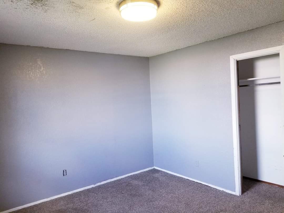 Building Photo - 1503 College Ave