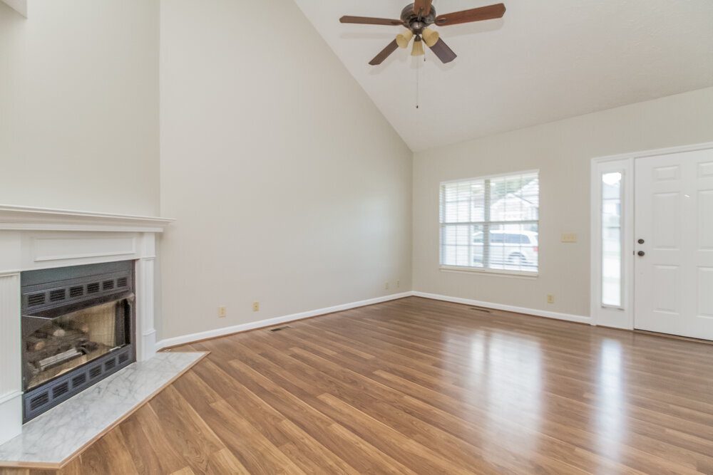 Building Photo - 3512 Calais Cir