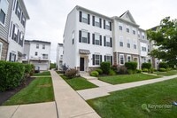 Building Photo - 32 Jessop Ln