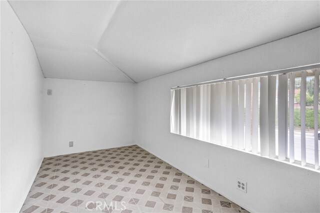 Building Photo - 3515 S Forecastle Ave