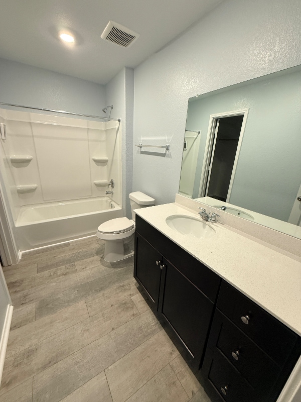 Building Photo - 451 Marty Allen Loop