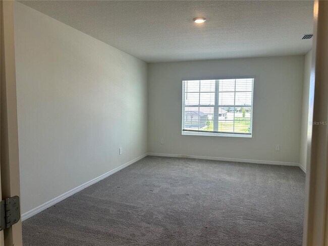 Building Photo - 17218 Reserva Dr