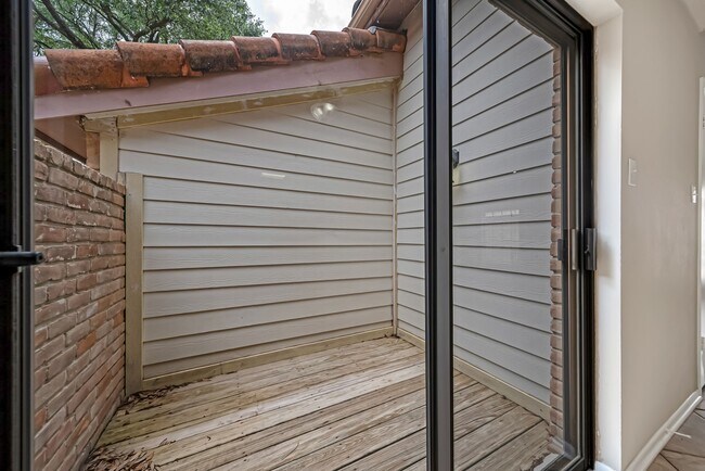 Building Photo - 12038 Texas National Blvd
