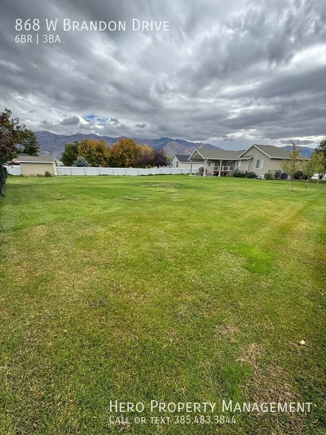 Building Photo - 868 Brandon Dr