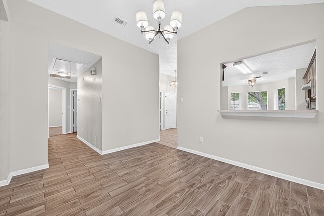 Building Photo - 22938 Sugar Bear Dr